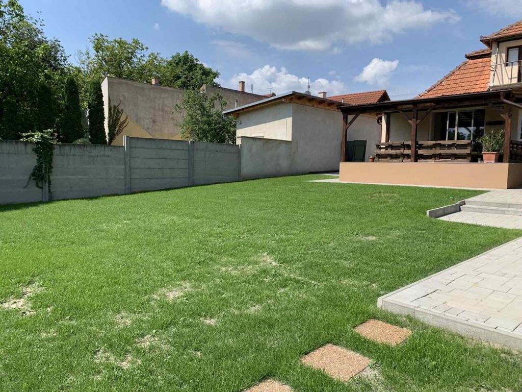 Dom Marhula Villa Štúrovo Dış mekan fotoğraf